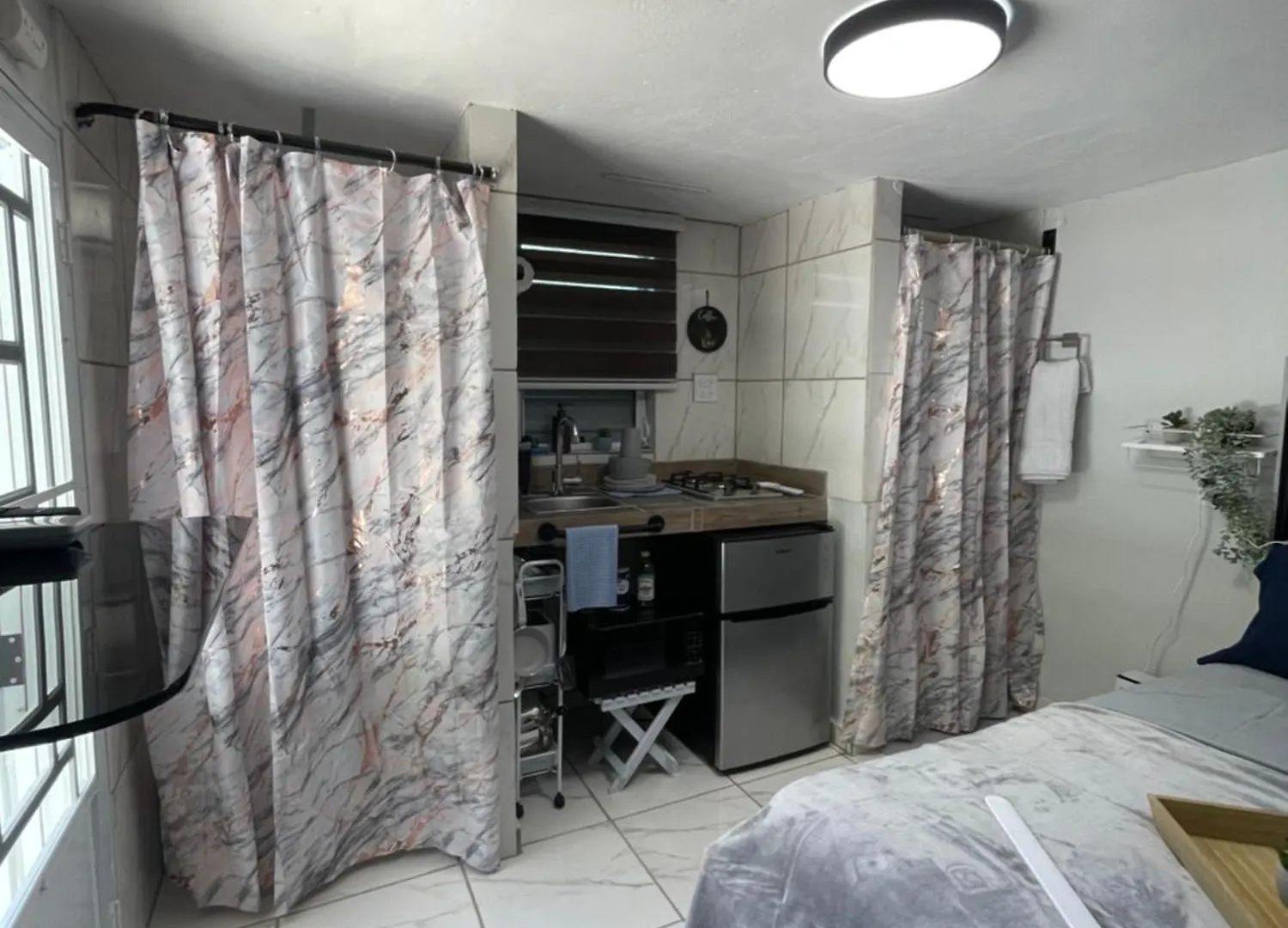 Mini Estudio Del Rio La Planta Arecibo Appartamento